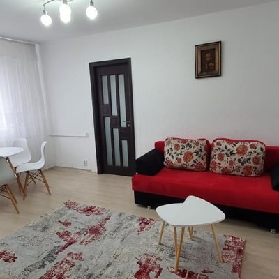 Long-term rental of a comfortable 3-room apartment, 56 m², Tomis Nord, Constanța, Romania